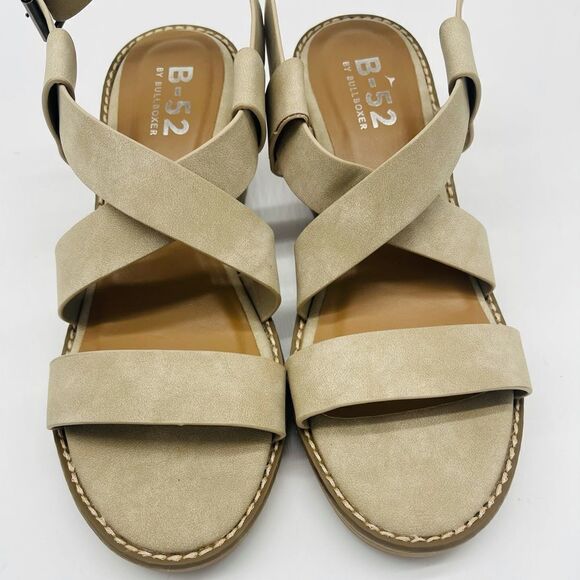 B-52 by Bullboxer
Ivvy buckle sandal - Picture 7 of 7